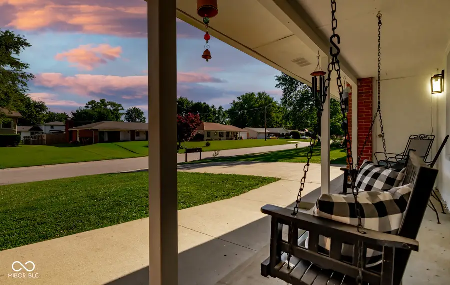 5205 Yellowwood Drive, Columbus, IN 47203 - #3