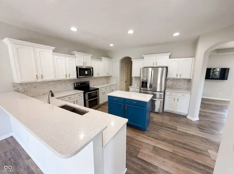 7212 Maple Bluff Place, Indianapolis, IN 46236 - #2