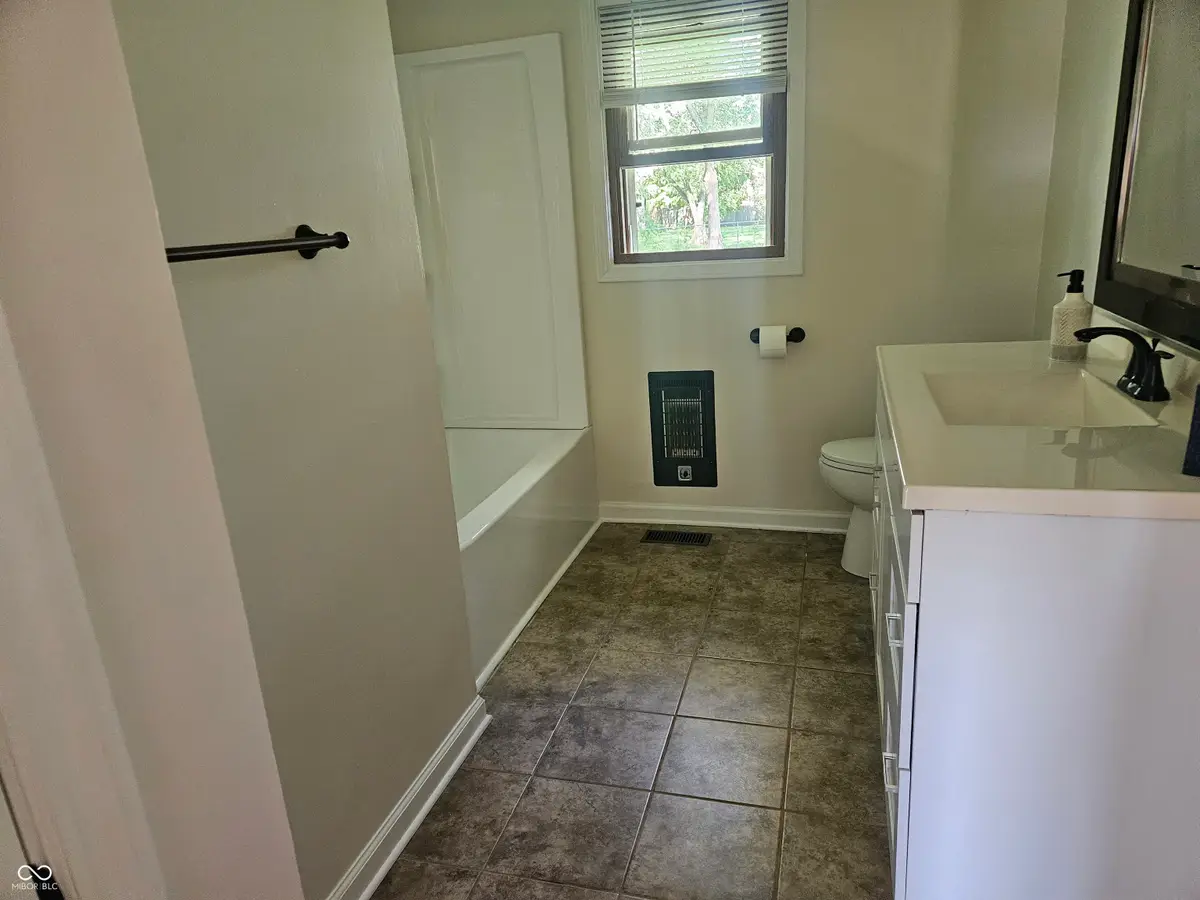 1402 S Thompson Road, Shelbyville, IN 46176 - #1