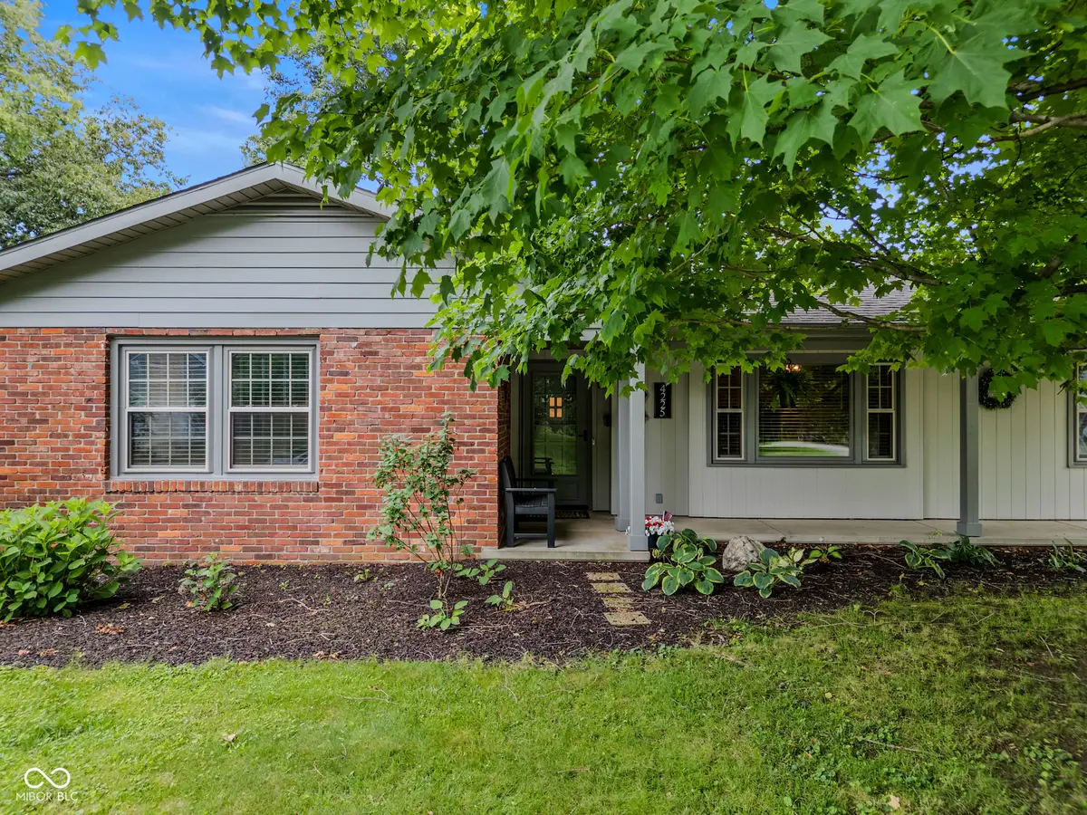 4225 Washington Street, Columbus, IN 47203 - #1
