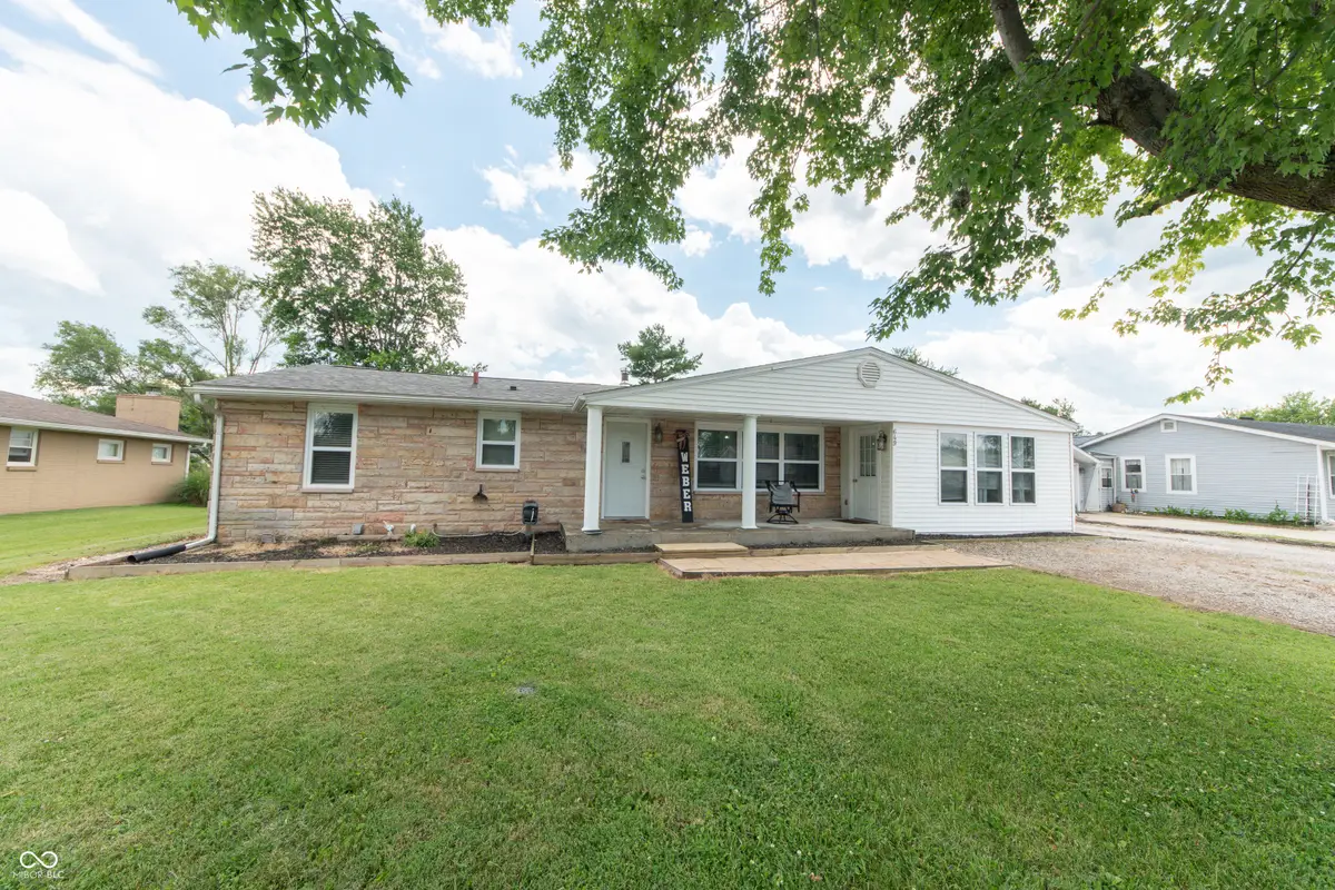 649 Collier Street, Columbus, IN 47201 - #1