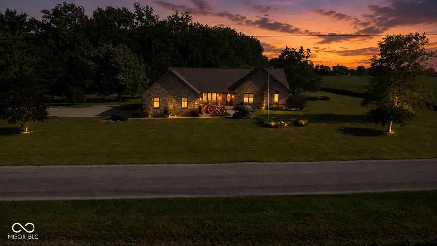 8709 W 1400 N, Elwood, IN 46036 - #2
