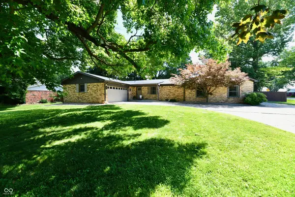 2999 Woodside Drive, Plainfield, IN 46168