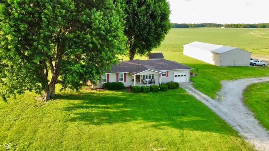 2270 W 840 S, Covington, IN 47932 - #3