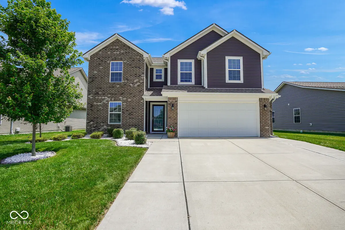 437 Thunderwood Drive, Greenfield, IN 46140 - #1
