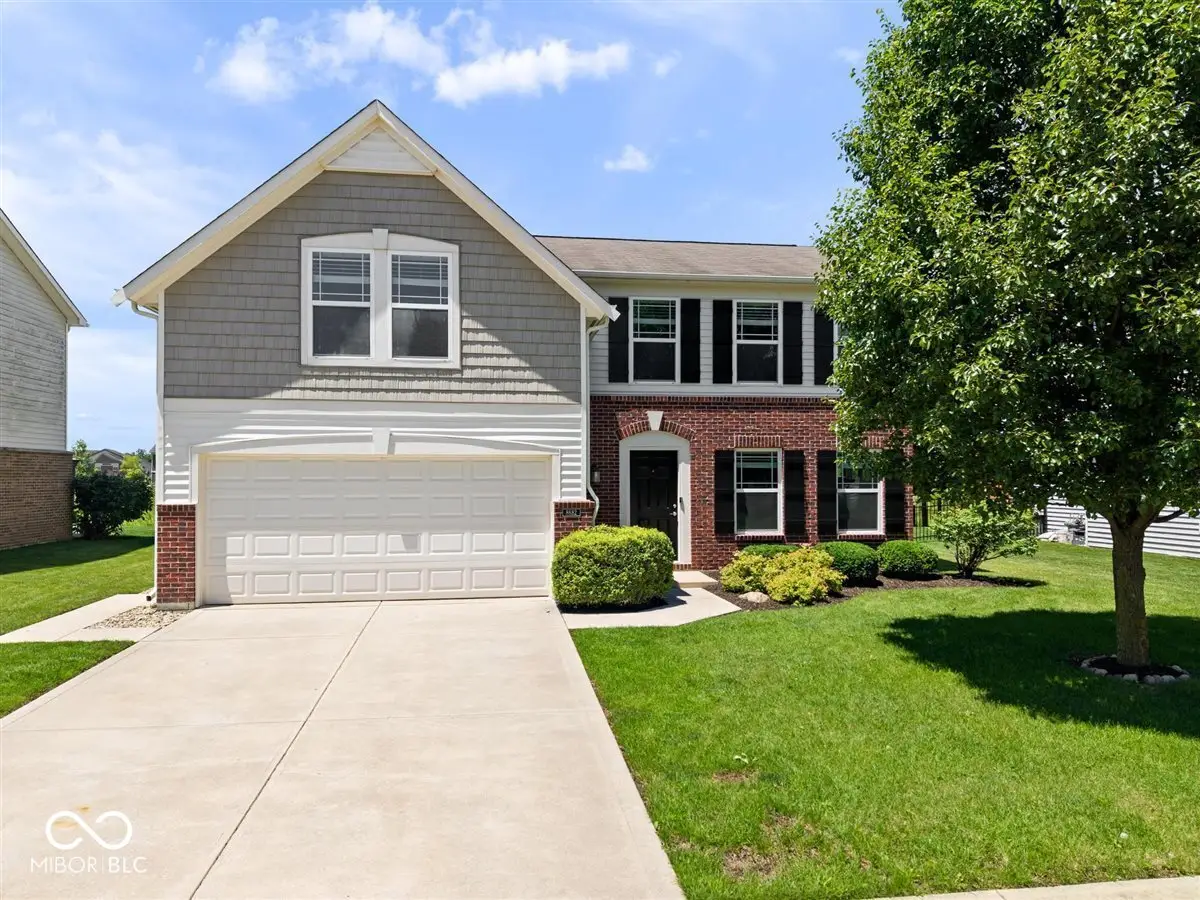 8682 N Dresden Drive, McCordsville, IN 46055 - #1