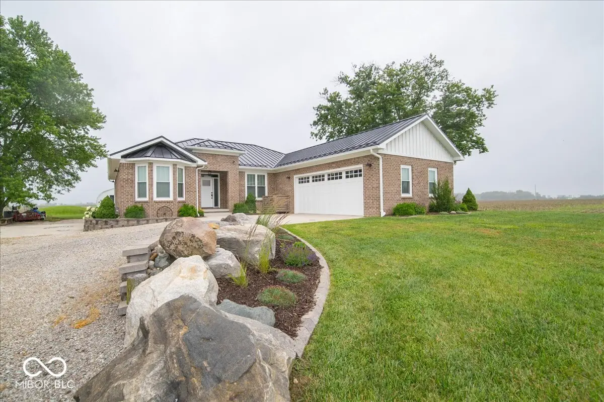 2737 S 500 E, Whitestown, IN 46075 - #1