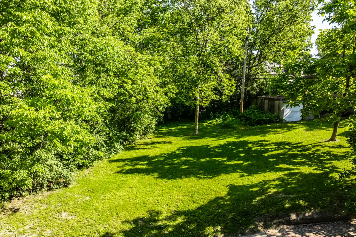 1526 E 12th Street, Indianapolis, IN 46201 - #1