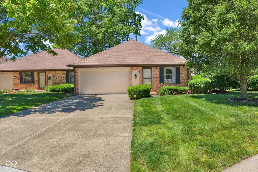 742 Eagle Parkway #21, Brownsburg, IN 46112 - #2