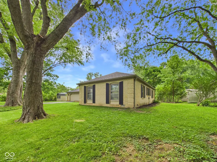 1403 Cottonwood Drive, Anderson, IN 46012 - #3