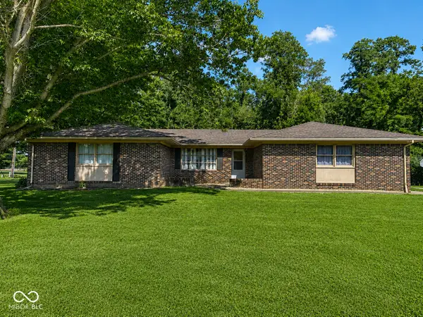6 U Drive, Cloverdale, IN 46120