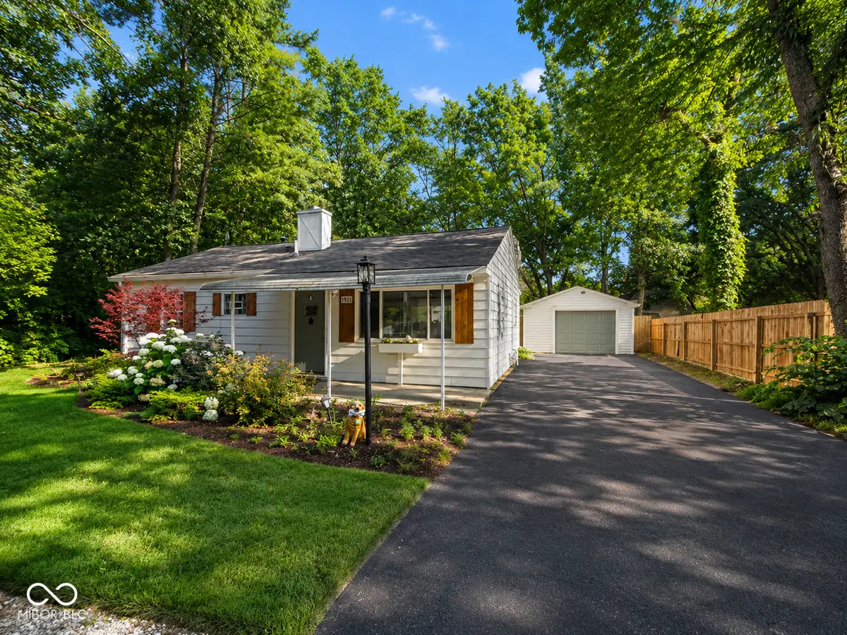 1905 E 75th Street, Indianapolis, IN 46240 - #1