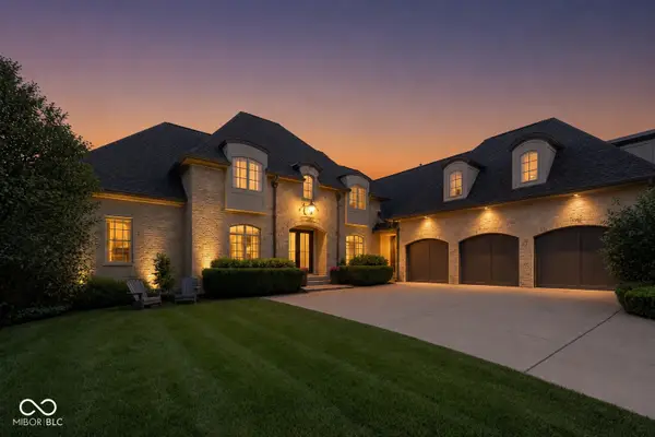 15479 Hidden Oaks Lane, Carmel, IN 46033