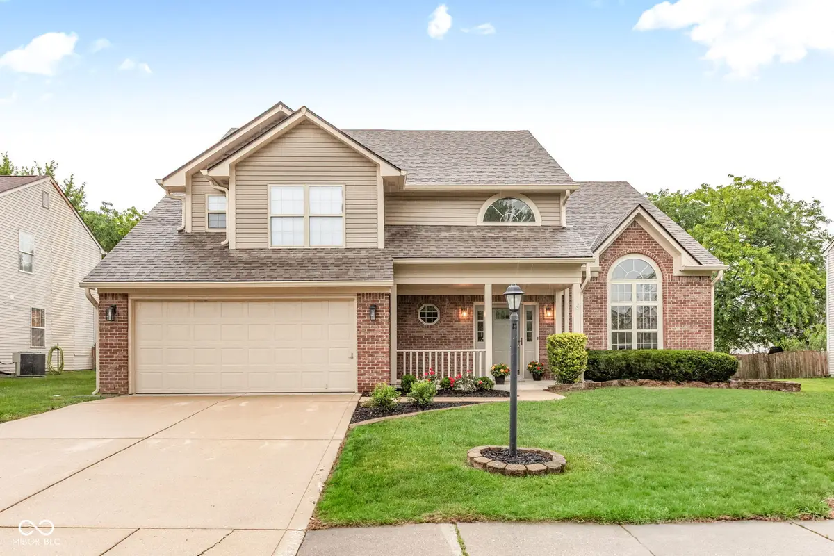 695 Stone Lane, Avon, IN 46123 - #1