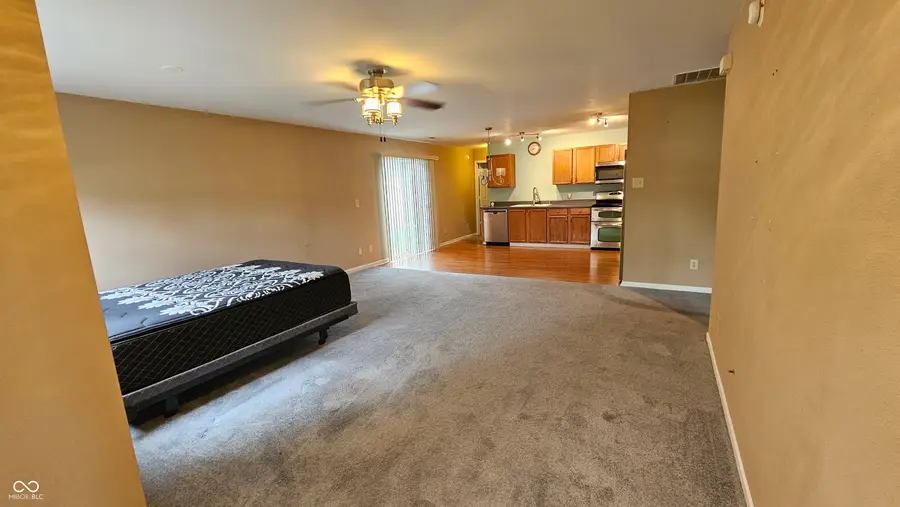 862 Saraina Road, Shelbyville, IN 46176 - #3