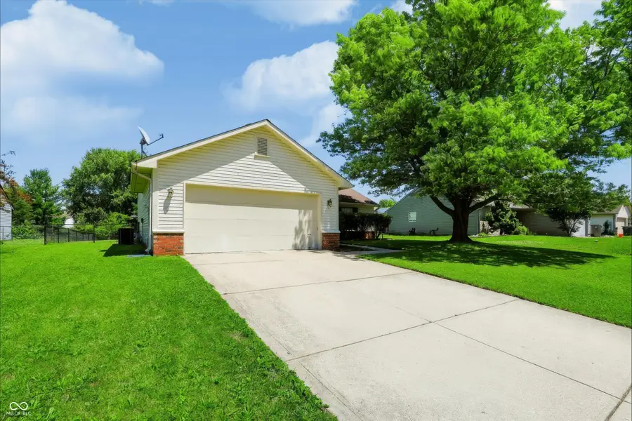 7229 Muirfield Place, Indianapolis, IN 46237 - #2