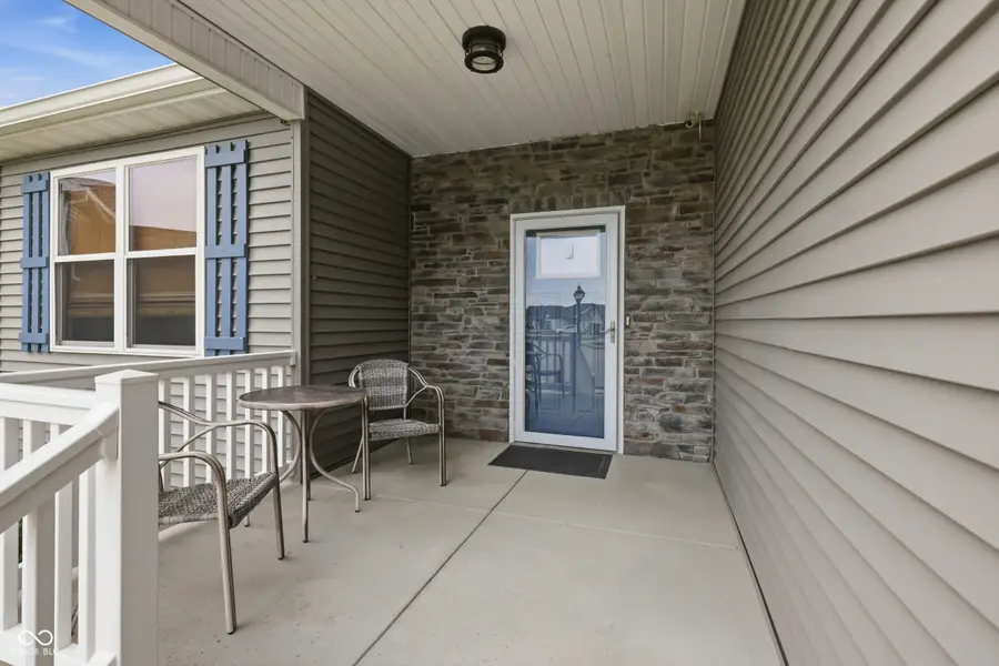 128 Woods Edge Boulevard E, Greencastle, IN 46135 - #2