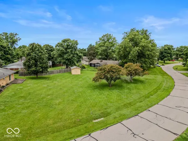 9210 N Keith Drive W, Columbus, IN 47203
