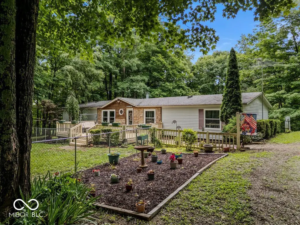 13333 Bellsville Pike, Columbus, IN 47201 - #1