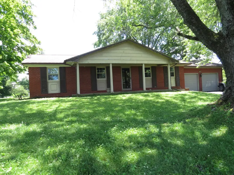 11261 E State Road 46, Columbus, IN 47203 - #2
