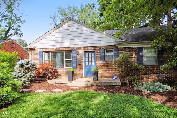 5614 Rosslyn Avenue, Indianapolis, IN 46220