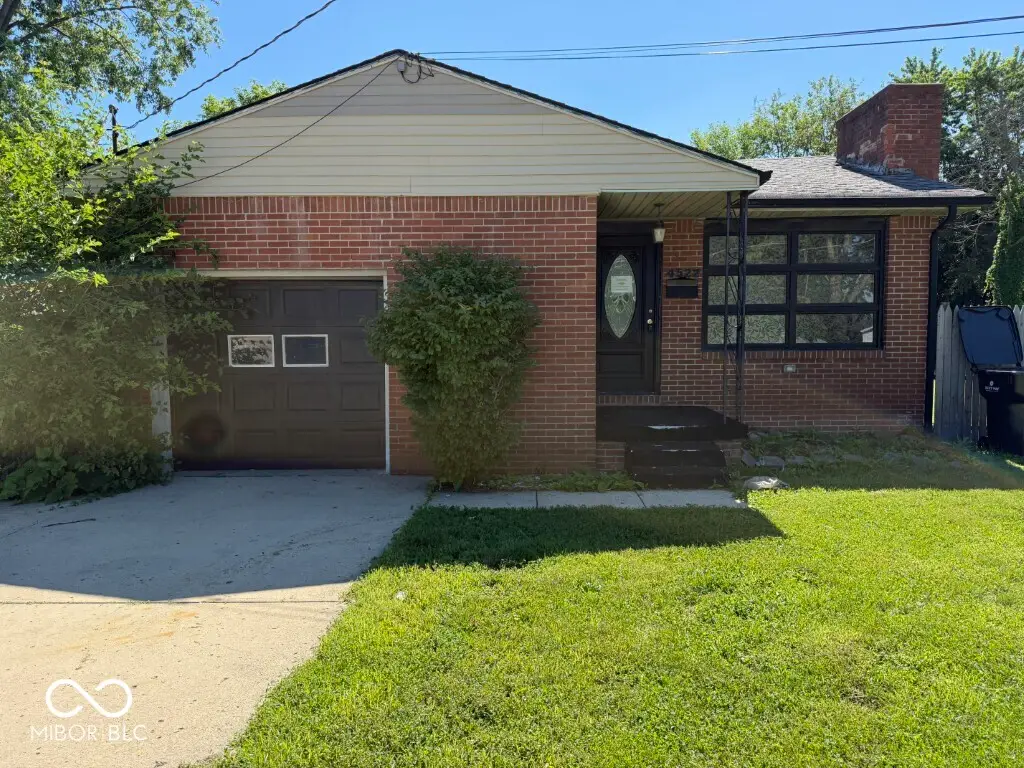 4522 Columbus Avenue, Anderson, IN 46013 - #1