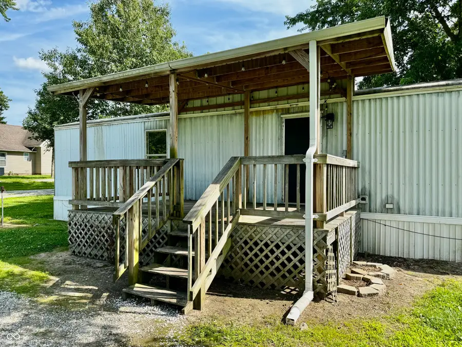 3414 W Water, Vallonia, IN 47281 - #3