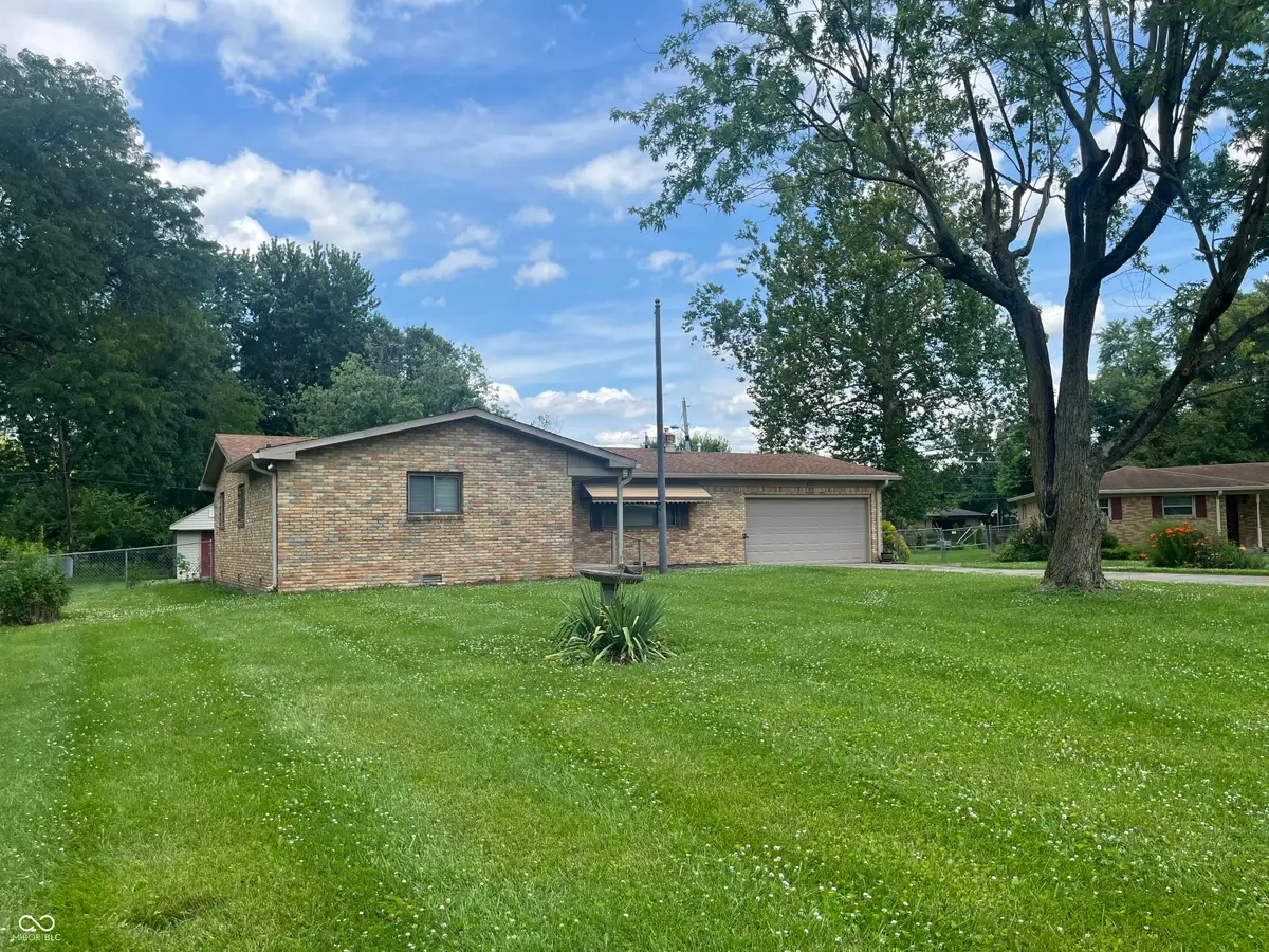 4221 Solun Road, Indianapolis, IN 46221 - #1