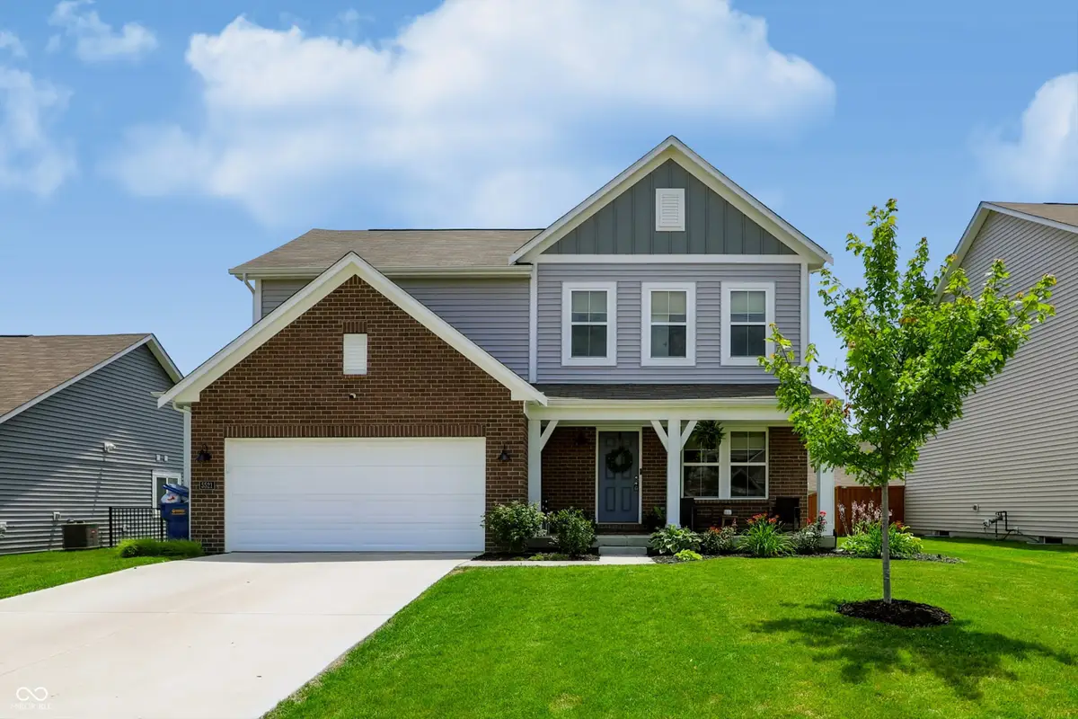 5521 Woods Pointe Drive, McCordsville, IN 46055 - #1