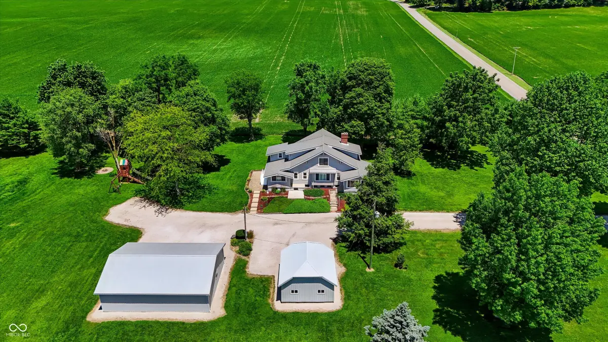 11941 S 600 W, Edinburgh, IN 46124 - #1