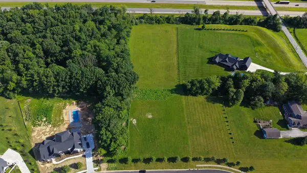 7753 Beck Lane, Zionsville, IN 46077