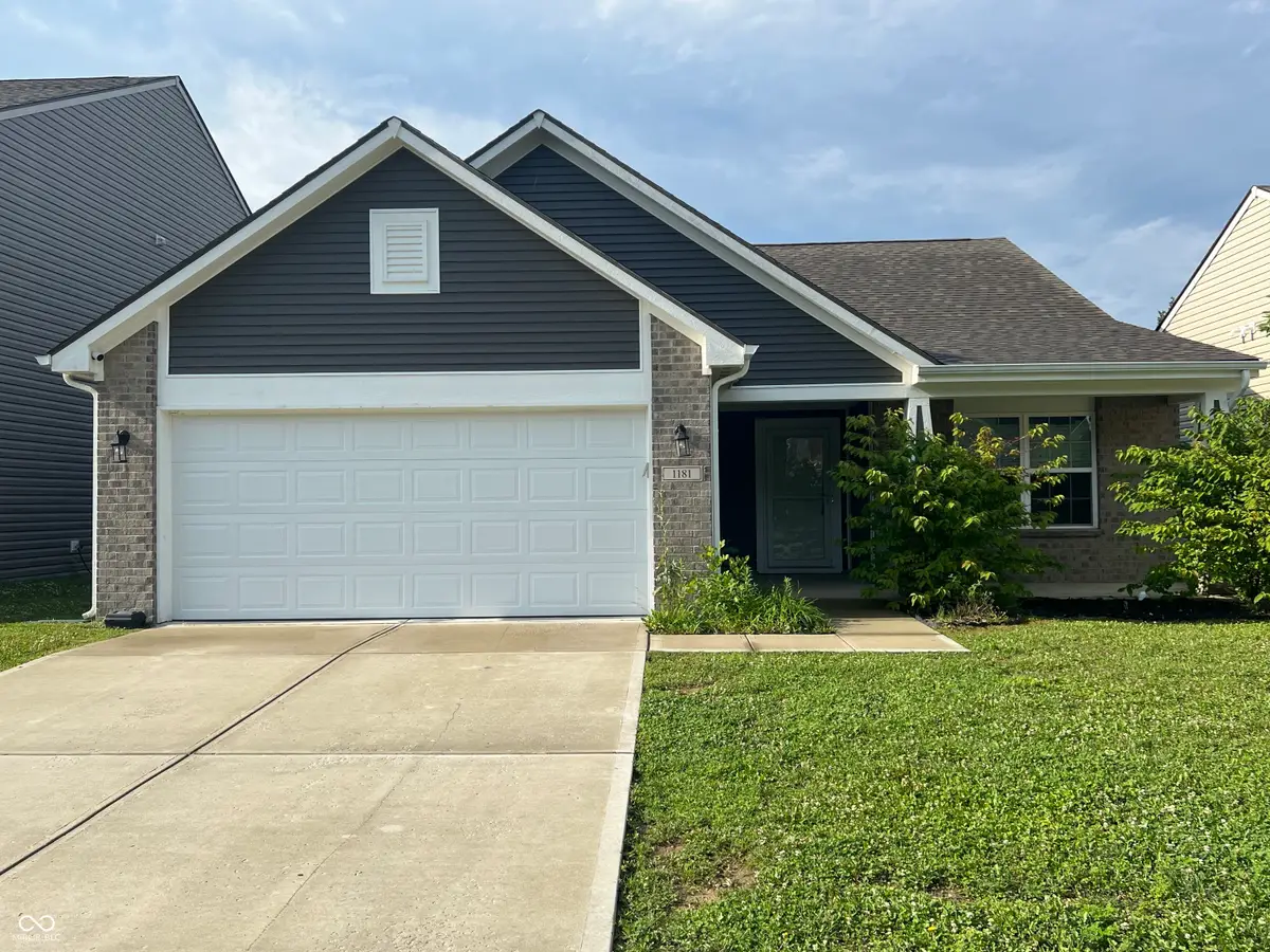 1181 S Aberdeen Drive, Franklin, IN 46131 - #1