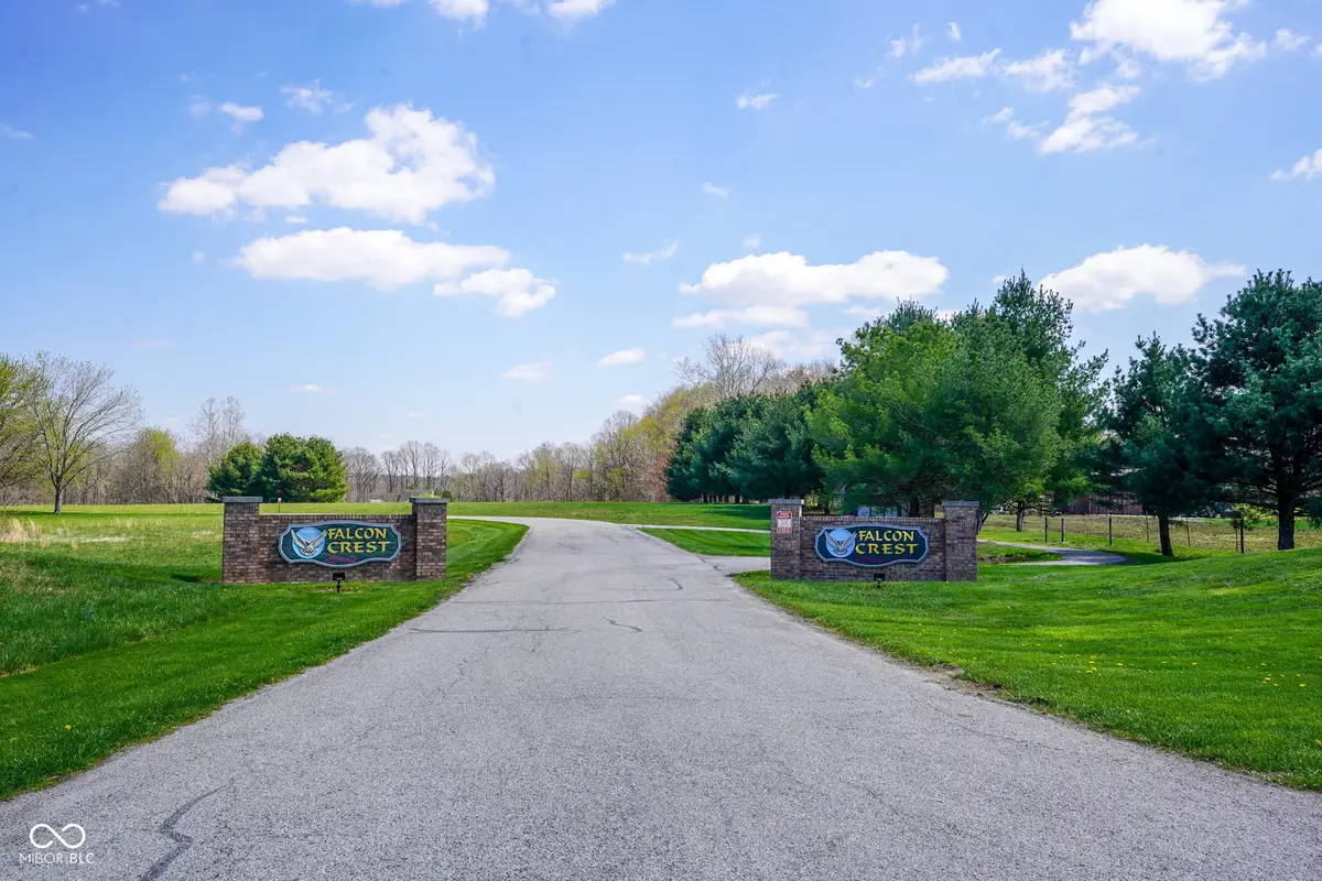 3271 Eagles Point, Martinsville, IN 46151 - #1