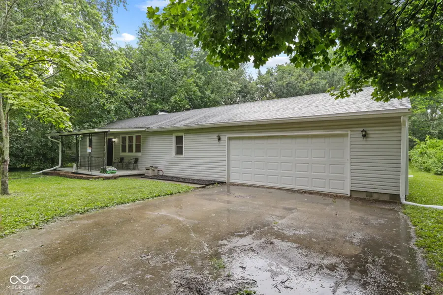 3132 S Lyons, Indianapolis, IN 46241 - #3