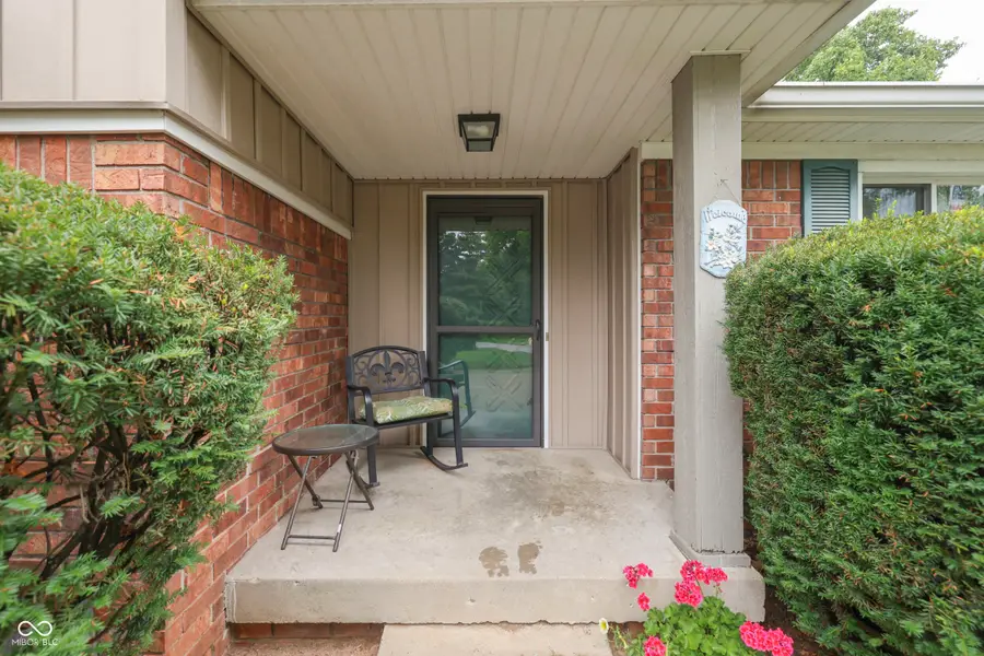 388 Leaning Tree Road, Greenwood, IN 46142 - #2