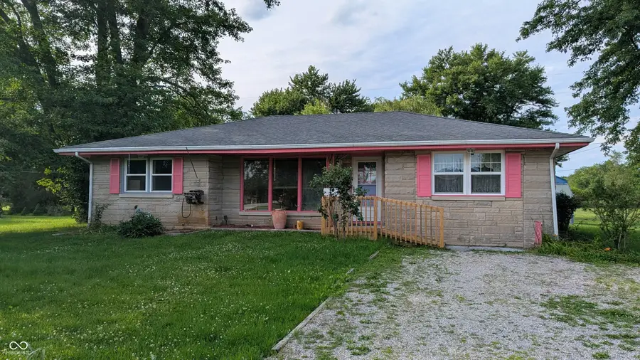 12280 E 25th Street, Columbus, IN 47203 - #2