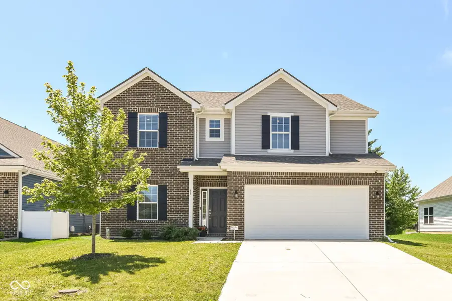 88 Winding Brook Way, Pendleton, IN 46064 - #2