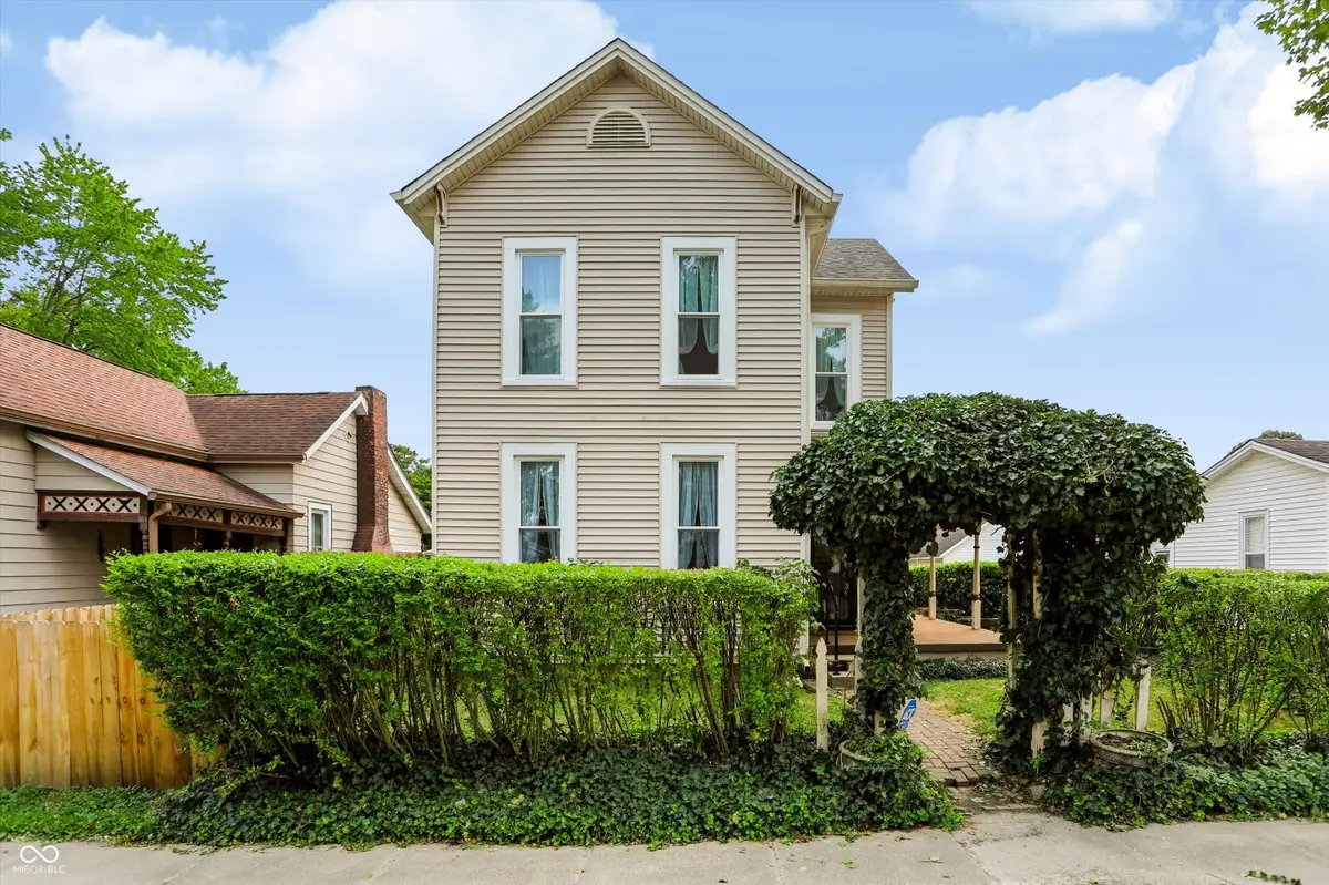 551 E Adams Street, Franklin, IN 46131 - #1