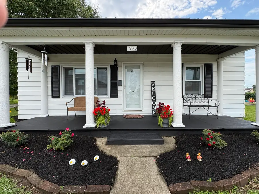 1530 N Eastern Avenue, Connersville, IN 47331 - #2