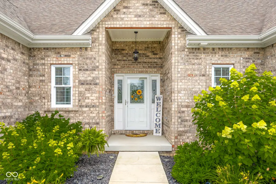 5775 Victory Drive, Columbus, IN 47203 - #2
