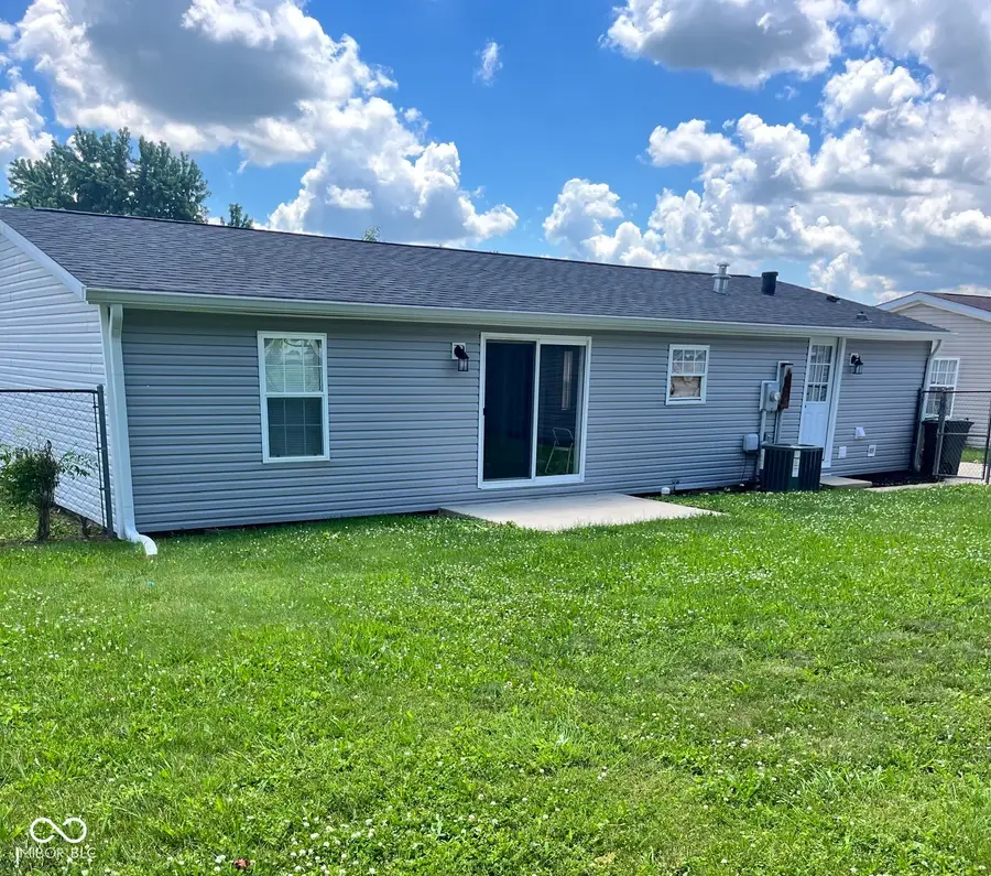4712 Autumn Ridge Drive, Columbus, IN 47203 - #3