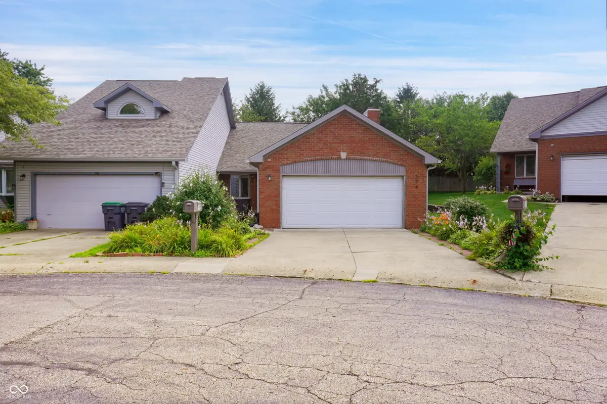274 Golf Court, Greenwood, IN 46143 - #1