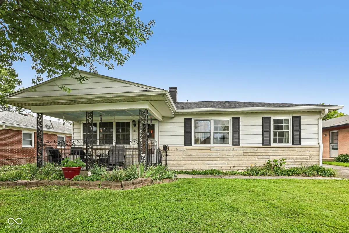 186 N 8th Avenue, Beech Grove, IN 46107 - #1