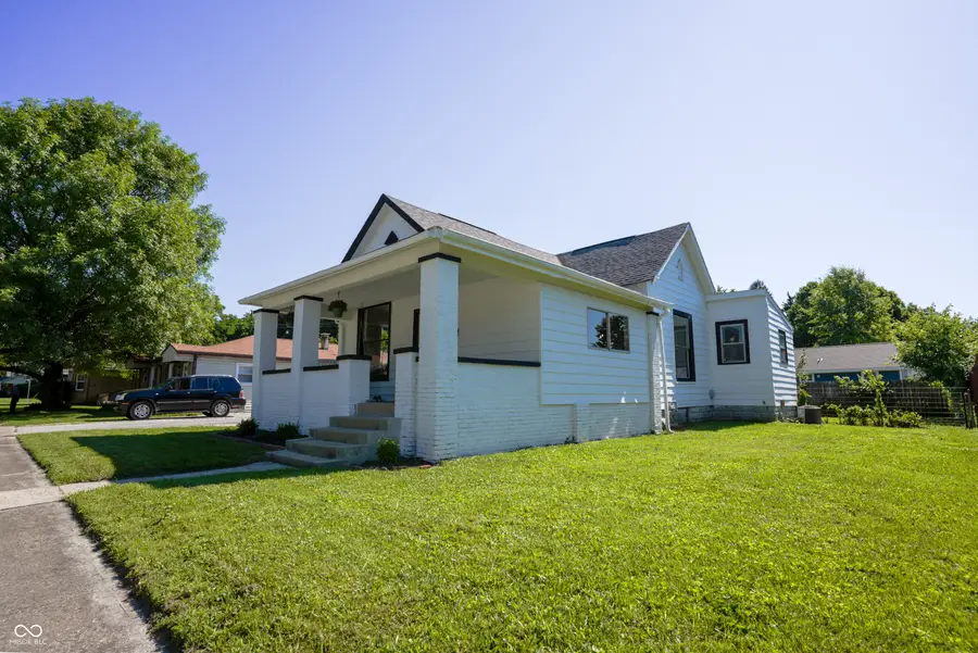 251 S Avon Avenue, Plainfield, IN 46168 - #3