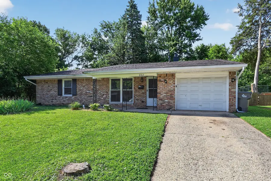 8707 Elmonte Drive, Indianapolis, IN 46226 - #3
