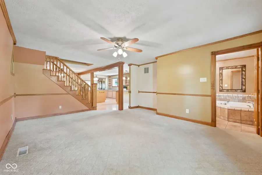 2100 N County Road 800 W, Yorktown, IN 47396 - #3
