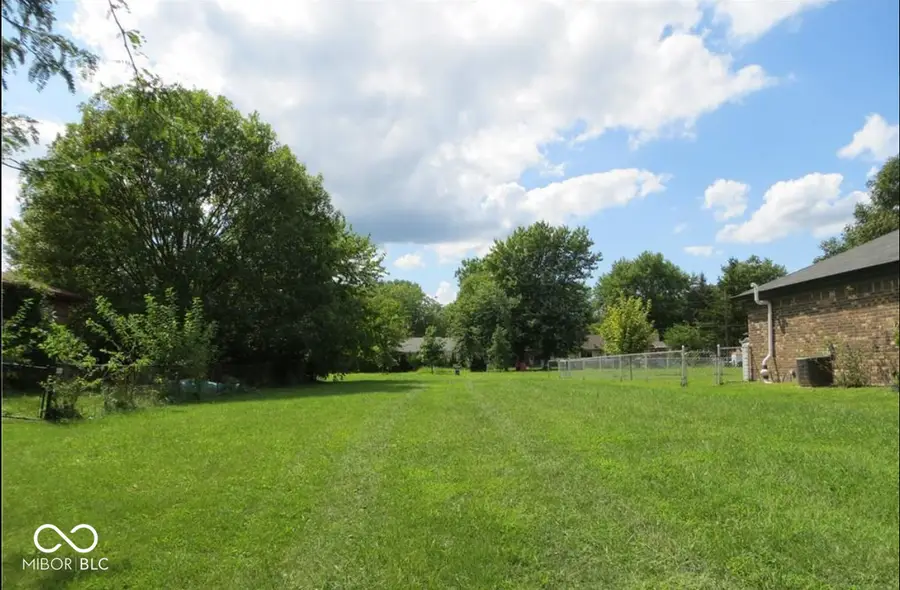 614 S Grant Street, Brownsburg, IN 46112 - #3