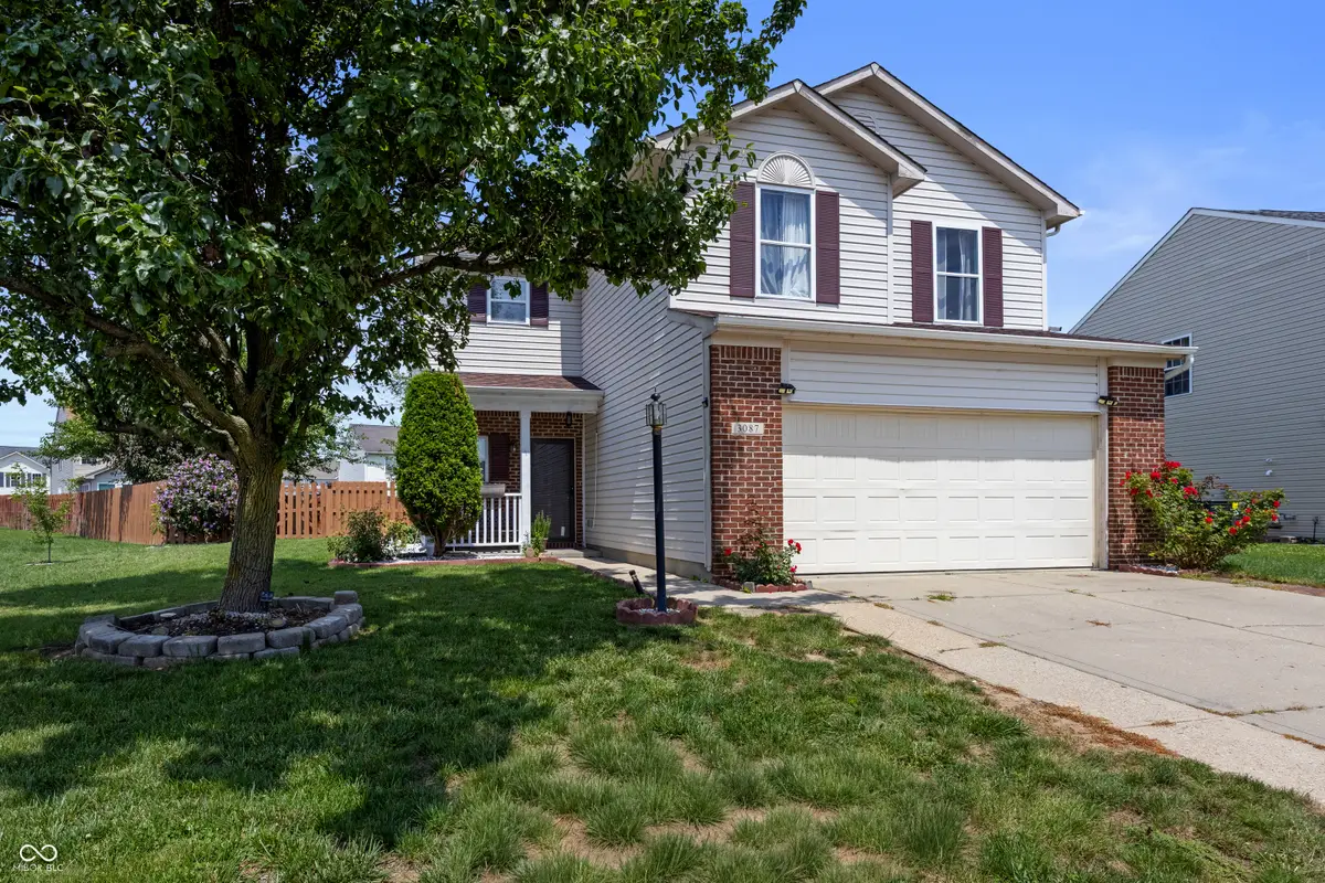 3087 Rolling Knoll Lane, Columbus, IN 47201 - #1