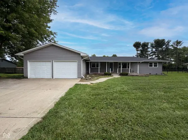 902 W Highland Drive, Shelbyville, IN 46176