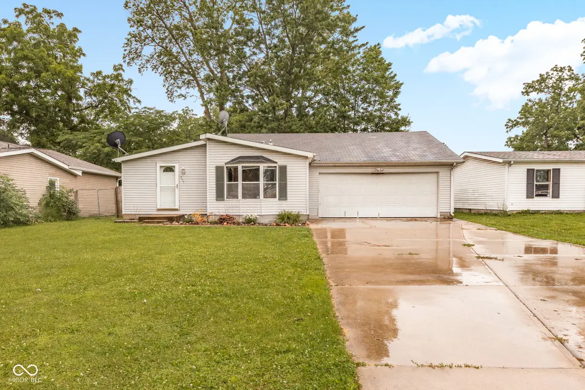 349 Laurel Drive, Chesterfield, IN 46017 - #1